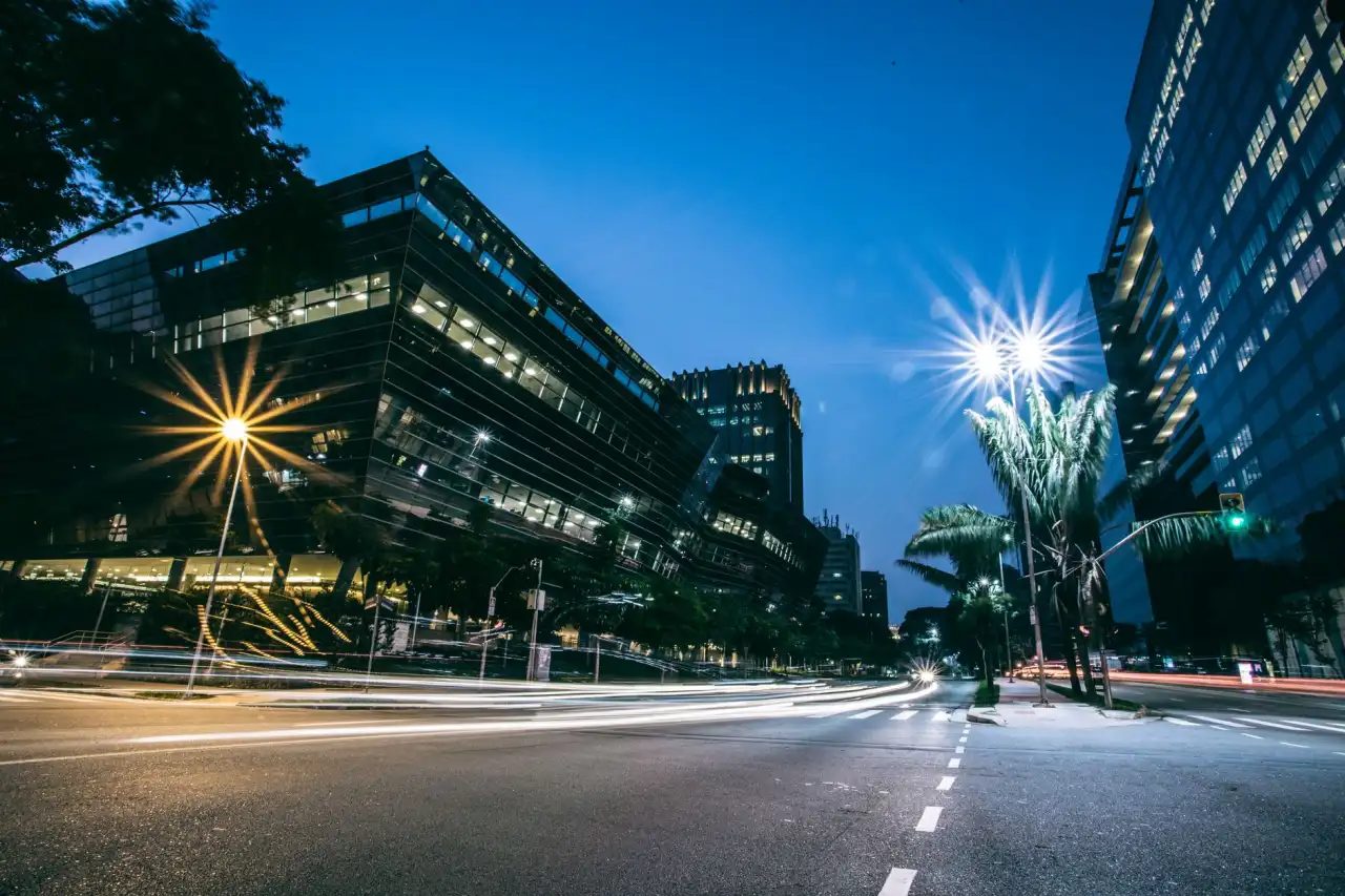 西南地区市政道路照明升级：LED路灯节能改造方案要点分析正文配图 1