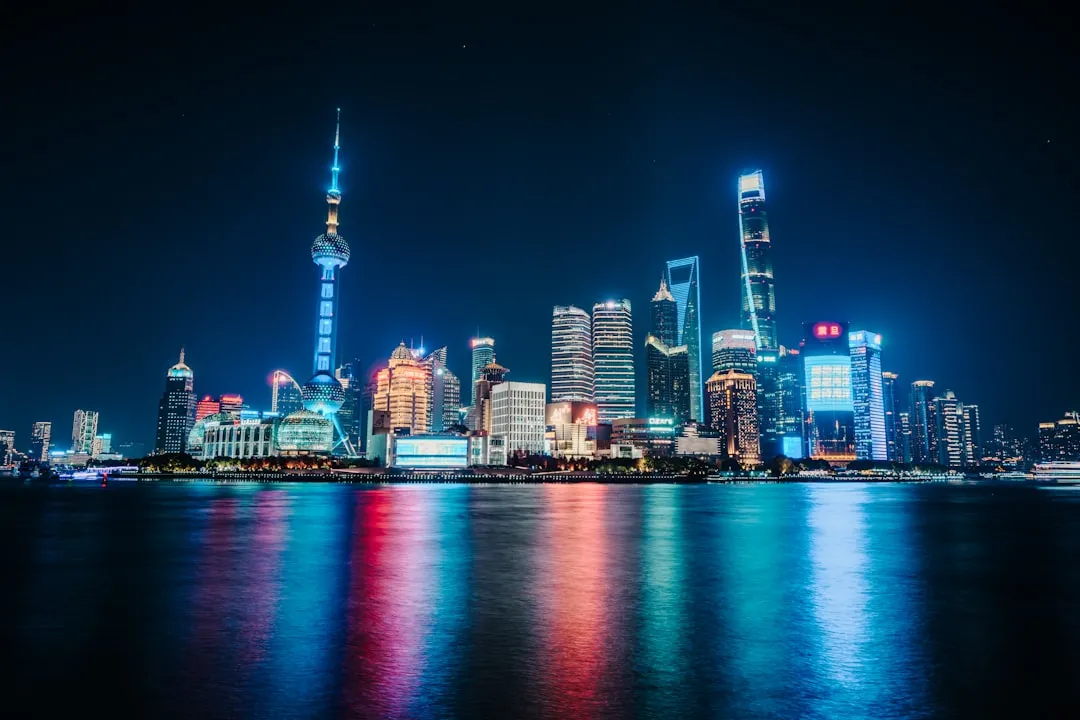 重庆道之源LED投光灯在市政工程中的应用优势分析