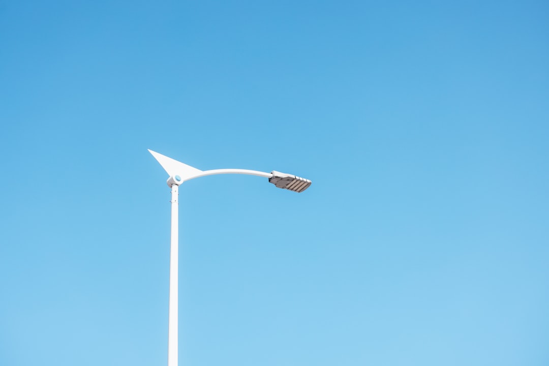 LED投光灯常见散热问题解析与道之源照明优化方案
